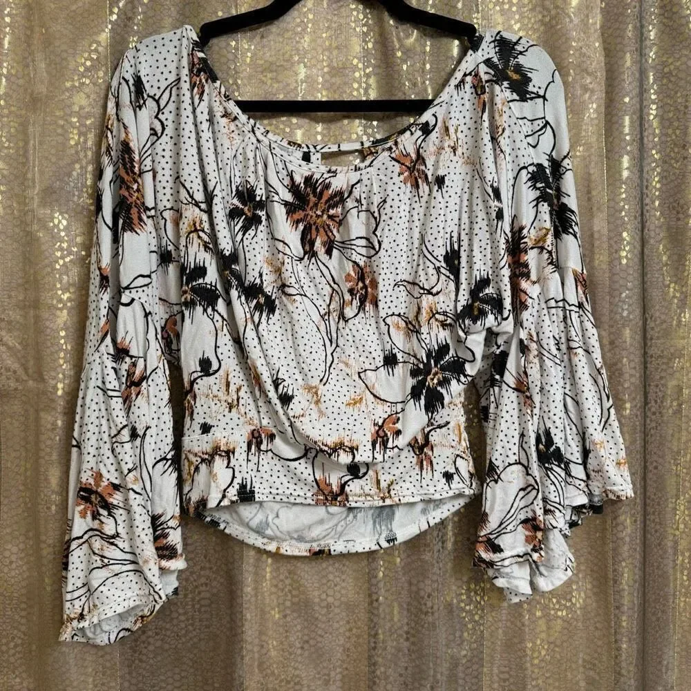 Free People Last Time Draped Bell Sleeve‎ White Floral Boho Surplice Top Small